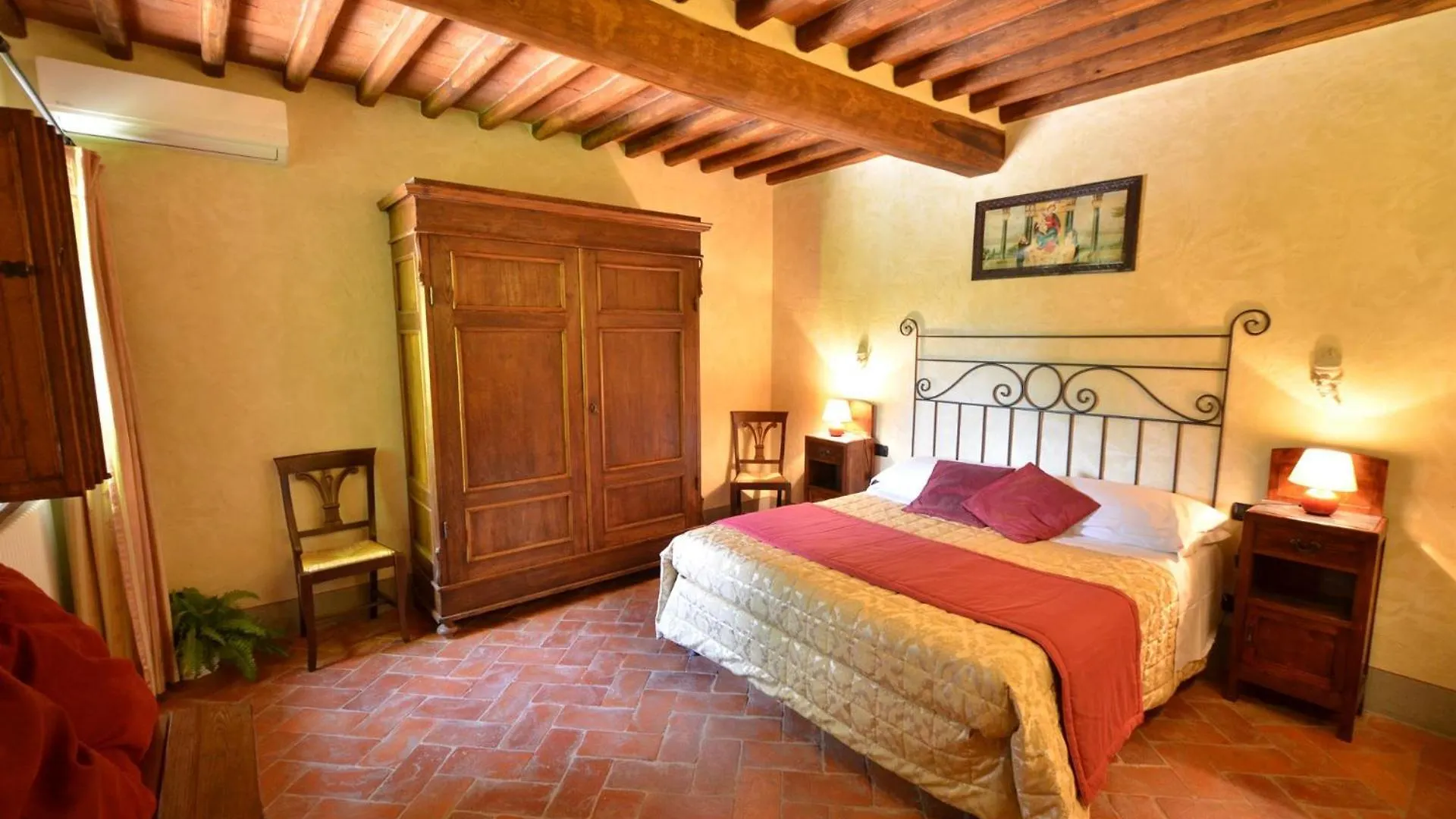 Sestuccia Villa Gaiole in Chianti 0*,  Italy