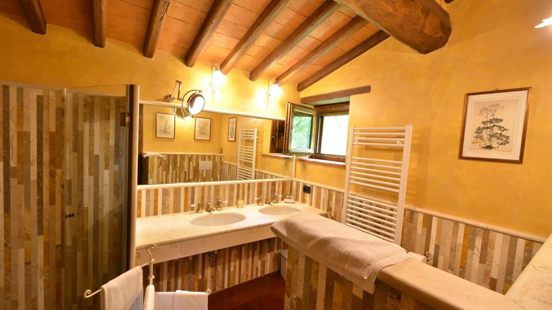 Sestuccia Villa Gaiole in Chianti 0*,  Italy
